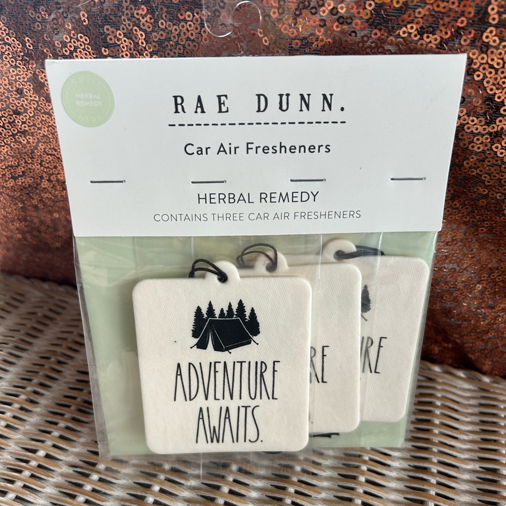 RAE DUNN. Car Air Fresheners HERBAL REMEDY
CONTAINS THREE CAR AIR FRESHENERS